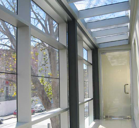 Newmac Installations - Architectural Glass and Aluminium Experts